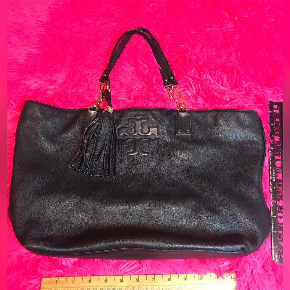 Tory Burch Black Leather Shoulder Bag - Picture 2 of 4